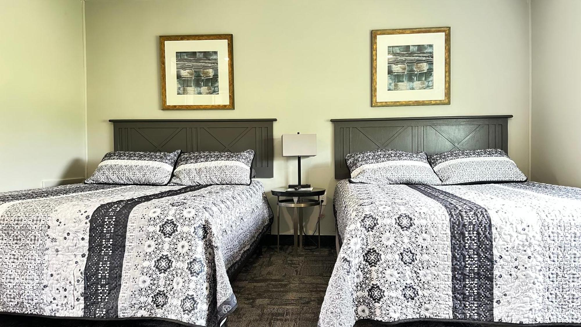 Colonial Valley Motel Farmington エクステリア 写真